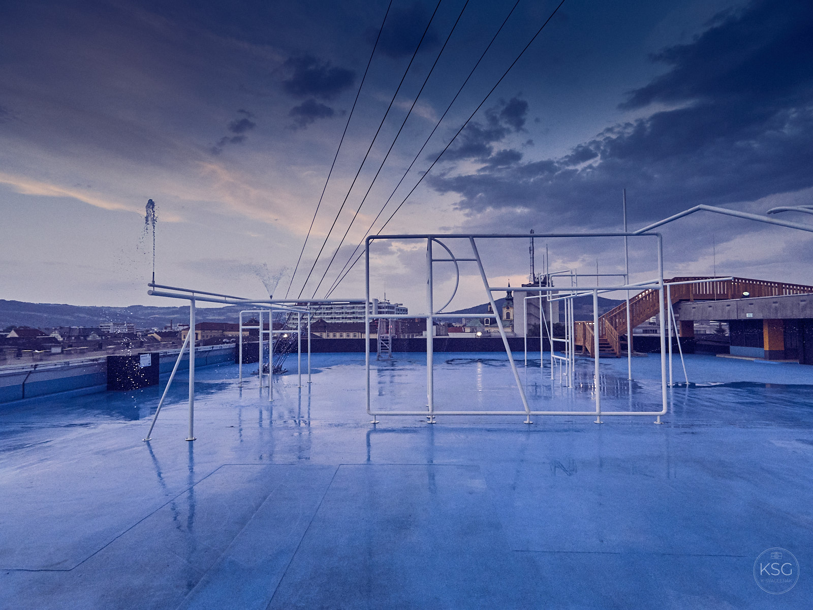 Waterpipe art at Höhenrausch