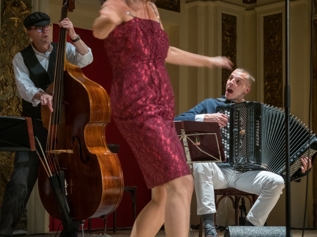 More KlezMore please!